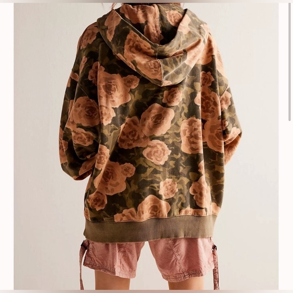 Free People It's A Vibe Printed Hoodie We The Free Floral Earth Combo - Picture 3 of 7
